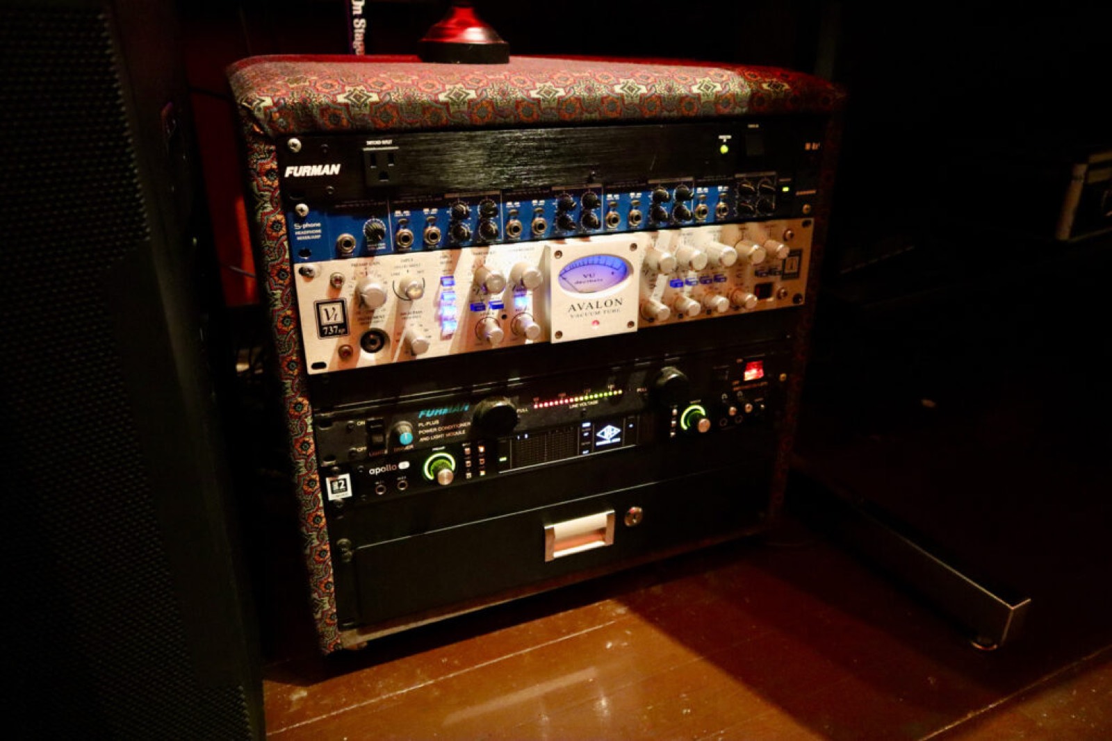 Solar Sound Studio behind the scenes