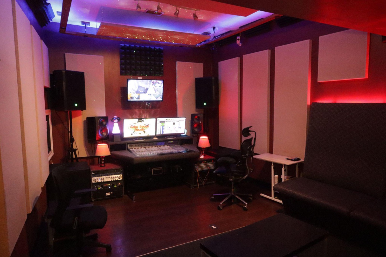 Solar Sound Studio behind the scenes